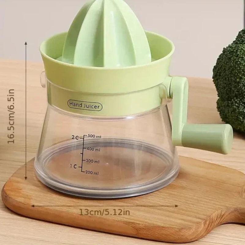 Practical manual citrus juicer for easy fresh juice 